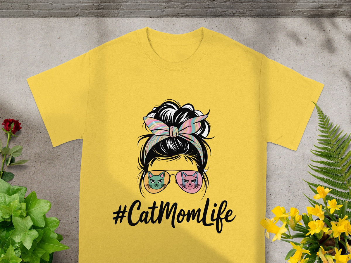 Fun #CatMomLife Graphic Tee Perfect for Cat Lovers