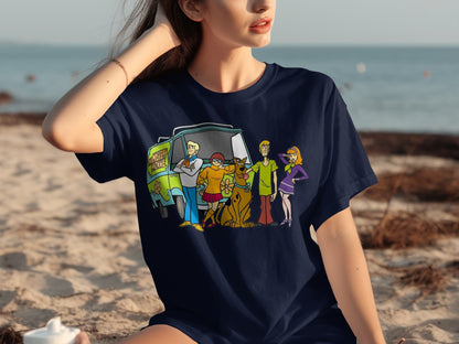 Scooby-Doo and Mystery Machine crew T-shirt