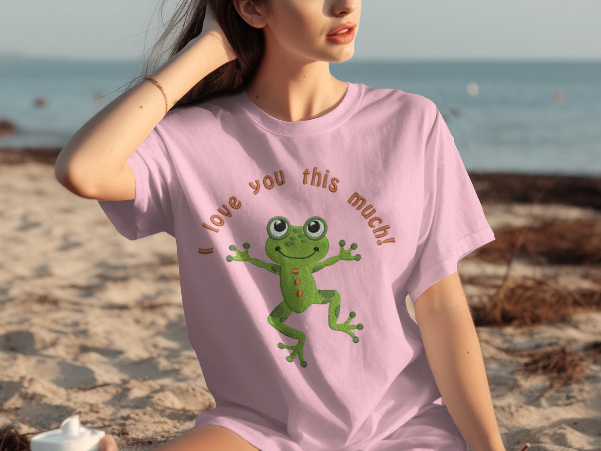 I Love You This Much Frog T-Shirt Cute Design