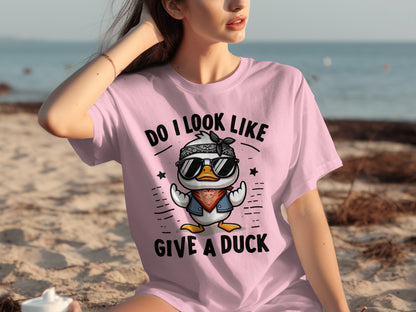 Do I Look Like Give A Duck Graphic T-Shirt