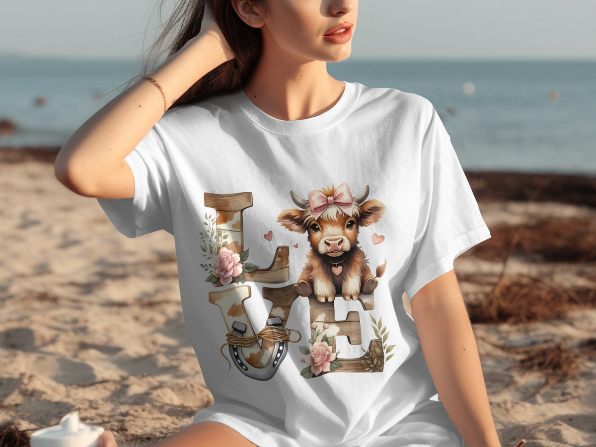 Cute Highland Cow Love Graphic Tee Shirt Product
