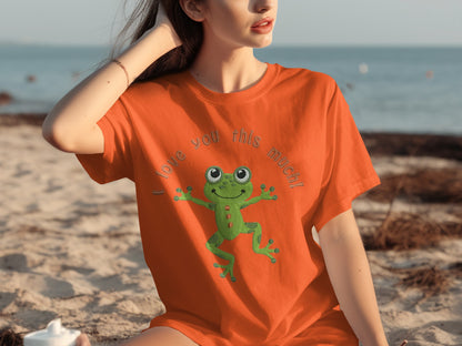 I Love You This Much Frog Graphic T-Shirt